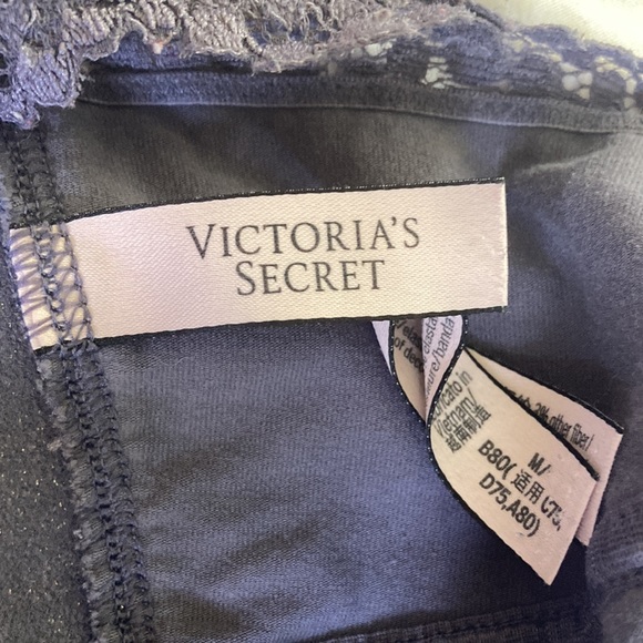 VICTORIA’s SECRET Lacy Purple Bralette - Size M - Picture 4 of 5
